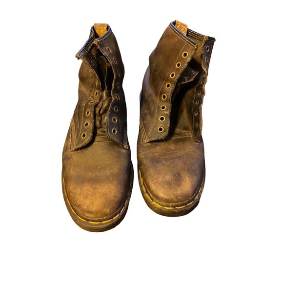 Dr. Martens Vintage Leather Boots Size 10 - Emo Boots That Have Seen It All - Picture 3 of 12